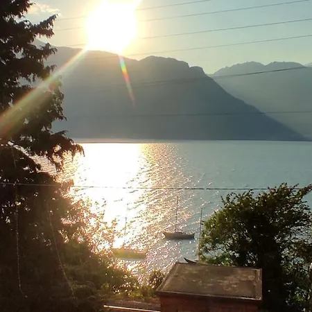 Regina Lake Como Dorio