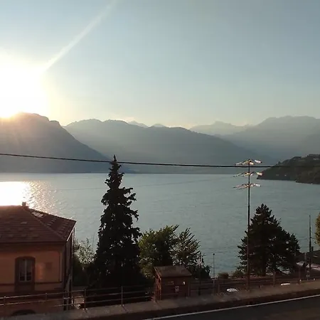 아파트 Regina Lake Como 도리오